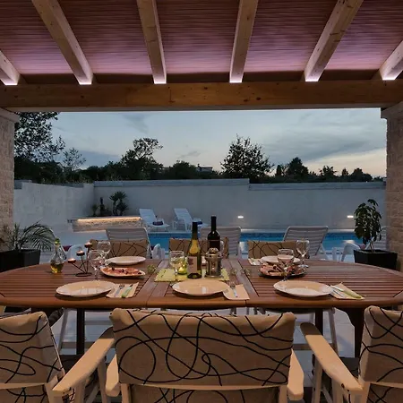 Casa vacanze Nikol Pola