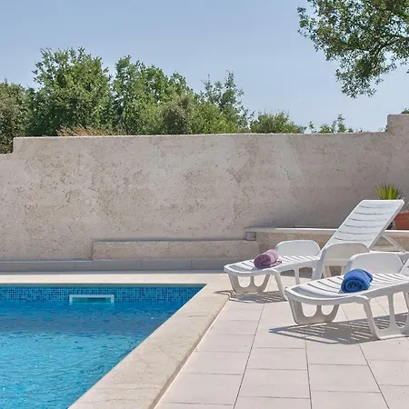 Semesterbostad Nikol