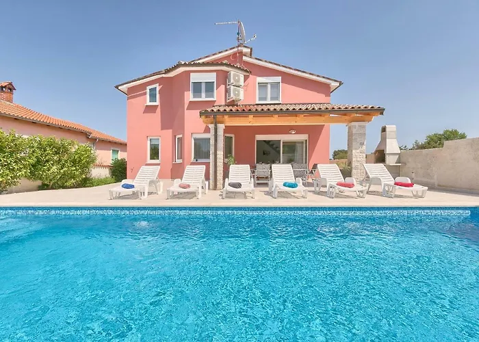 Holiday Nikol Ferienhaus Pula